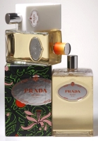 Lire la critique de Après l'iris, Prada infuse la fleur d'oranger