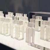 Lire la critique de A scent, vert ou rose ?