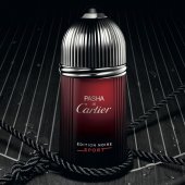 Lire la critique de Pasha de Cartier : toujours plus noir, encore plus sport