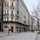 Lire la critique de Printemps - Lyon