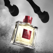 Lire la critique de Habit rouge l'instinct, le galop indompté de Guerlain