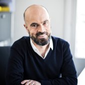 Lire la critique de Olivier Pescheux, disparition d'un parfumeur à l'écriture à Fleur de peau