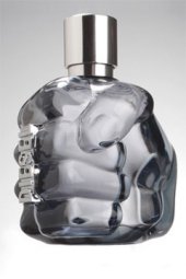 Lire la critique de Diesel : nouveau parfum coup de poing !